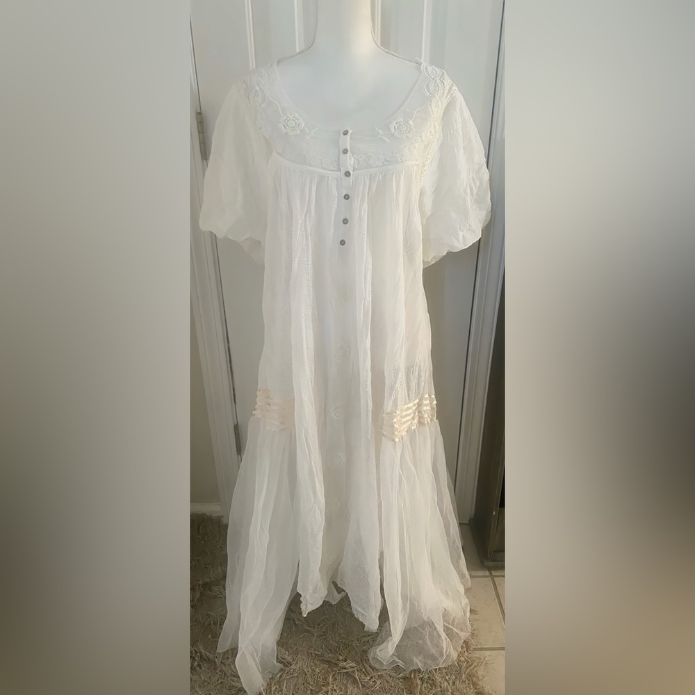 Free People- White Bohemian Maxi Dress